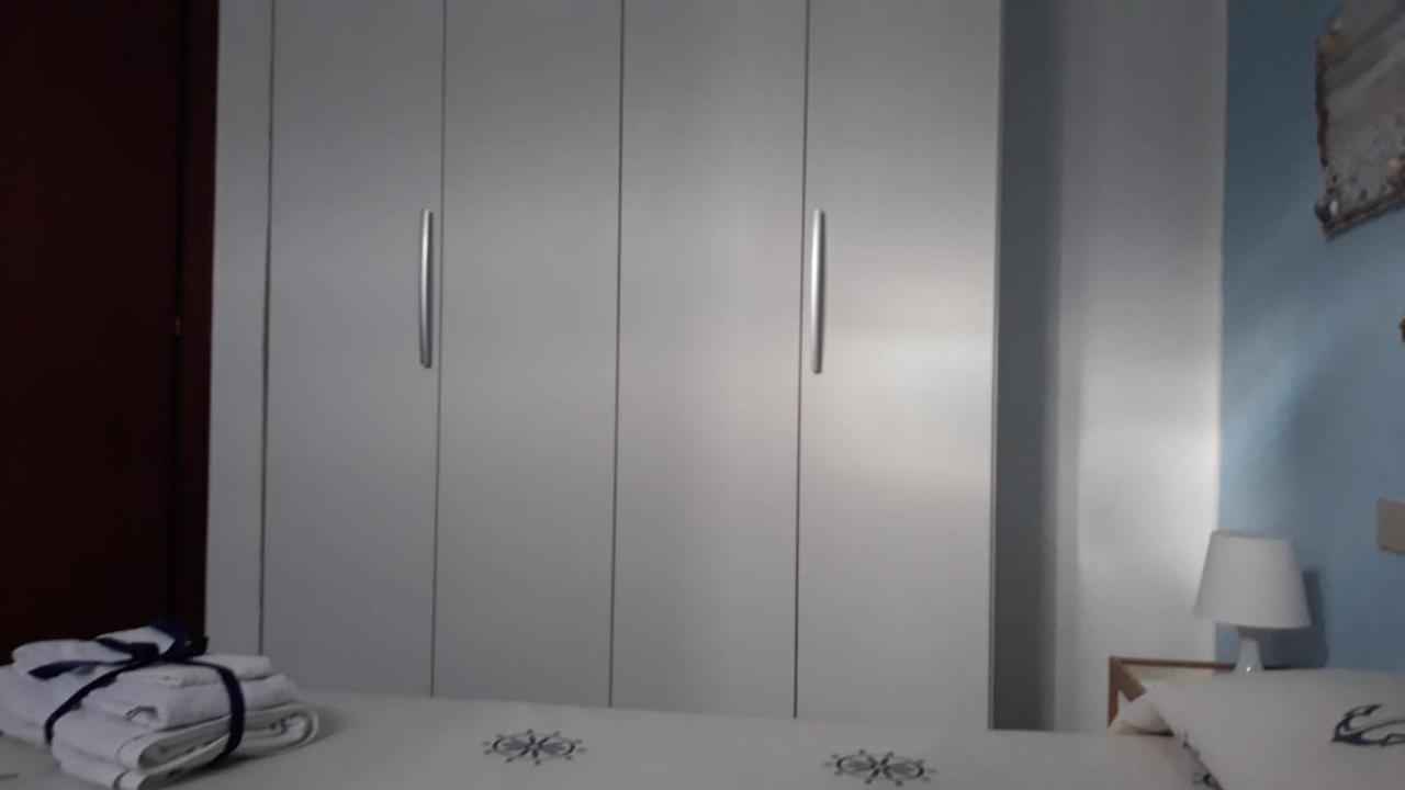 Appartamento Vista Mare 칼라세타 외부 사진